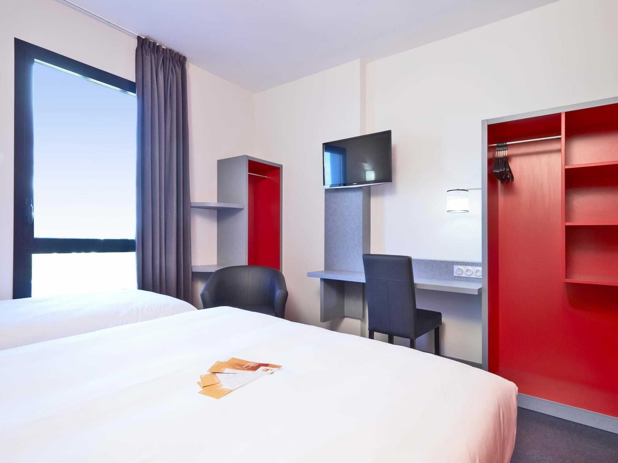 Premiere Classe Lyon - Saint Priest Eurexpo Экстерьер фото