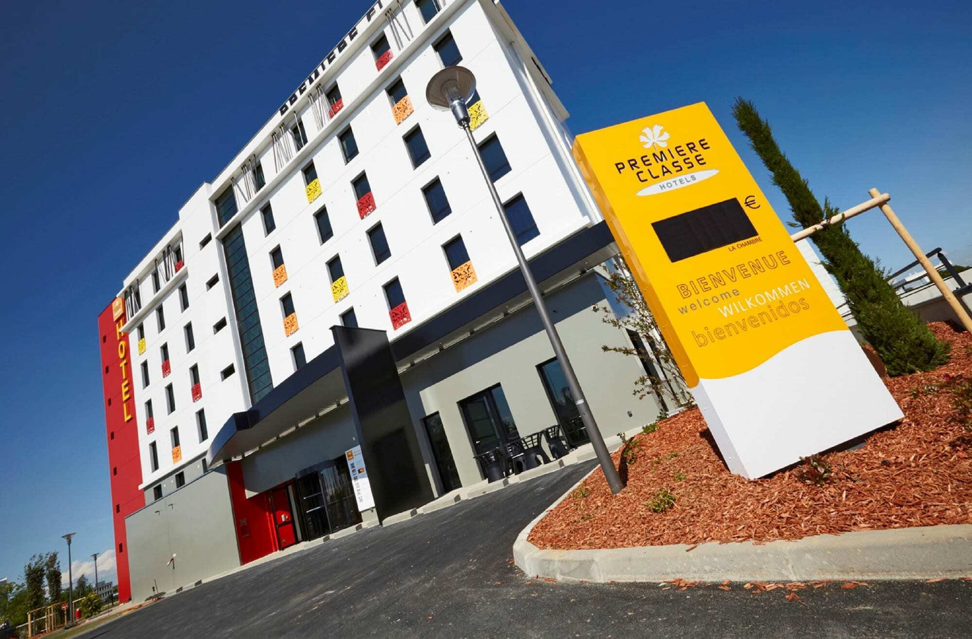 Premiere Classe Lyon - Saint Priest Eurexpo Экстерьер фото